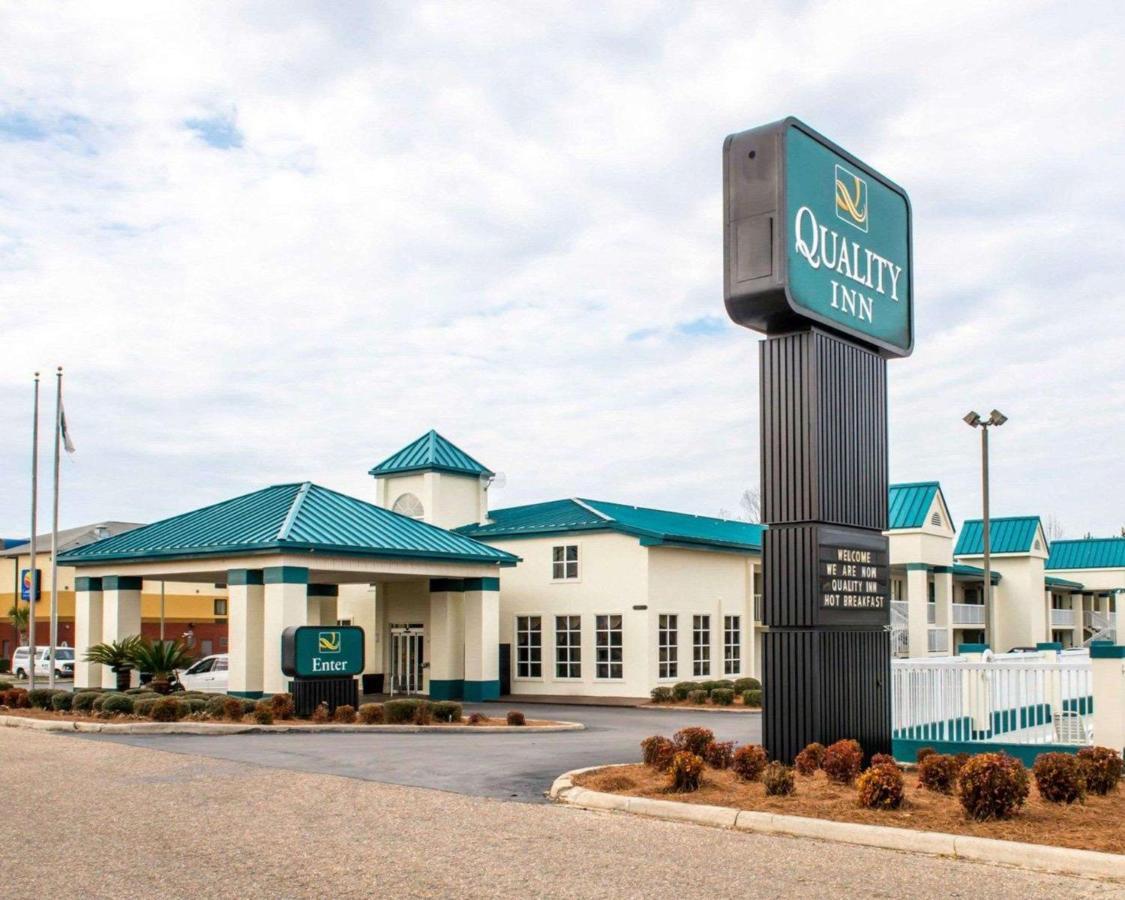 Quality Inn Chipley I-10 At Exit 120 Exterior foto